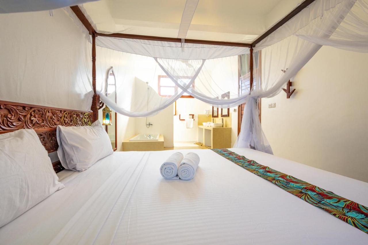 Tasneem Islamic Luxury Suites Jambiani  Extérieur photo