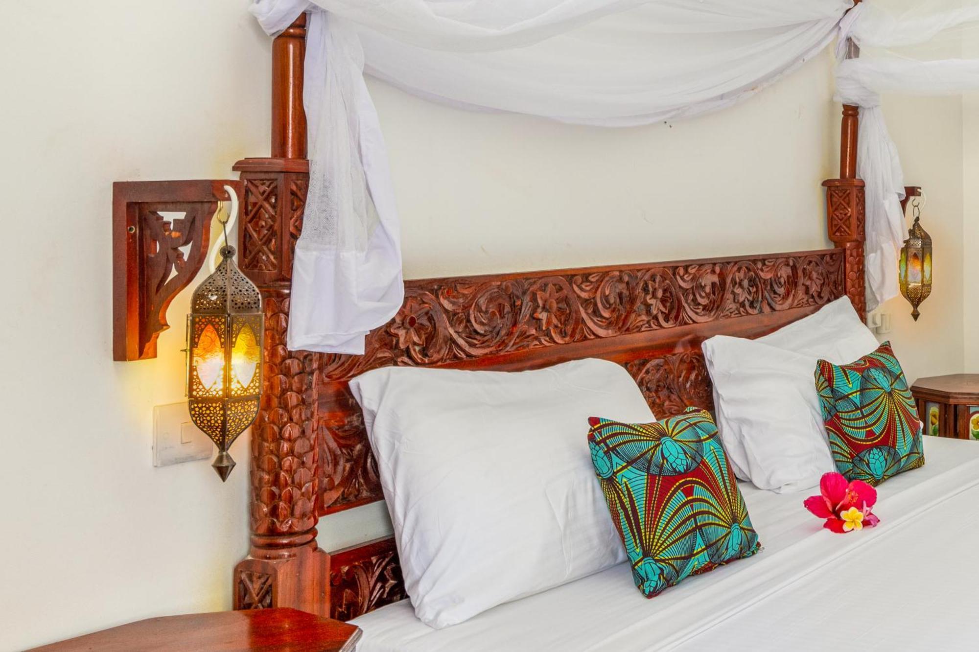 Tasneem Islamic Luxury Suites Jambiani  Extérieur photo