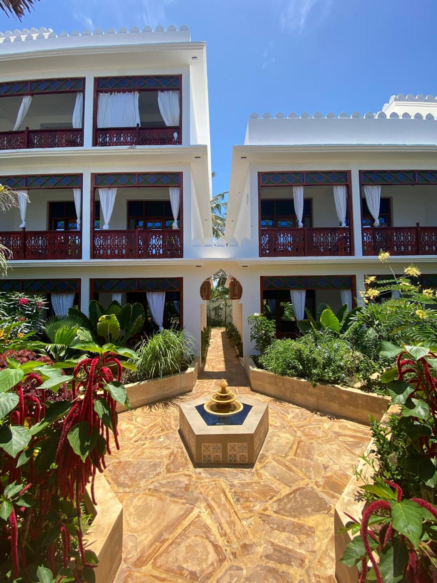 Tasneem Islamic Luxury Suites Jambiani  Extérieur photo